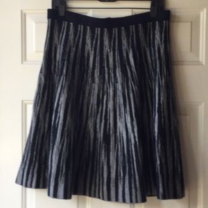 Carmen Marc Valvo Sweater Knit Skirt NWT Size M